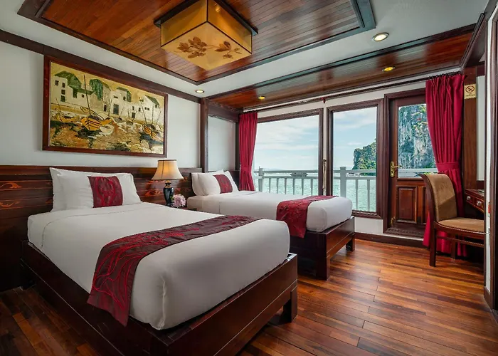 Indochina Sails  Hạ Long