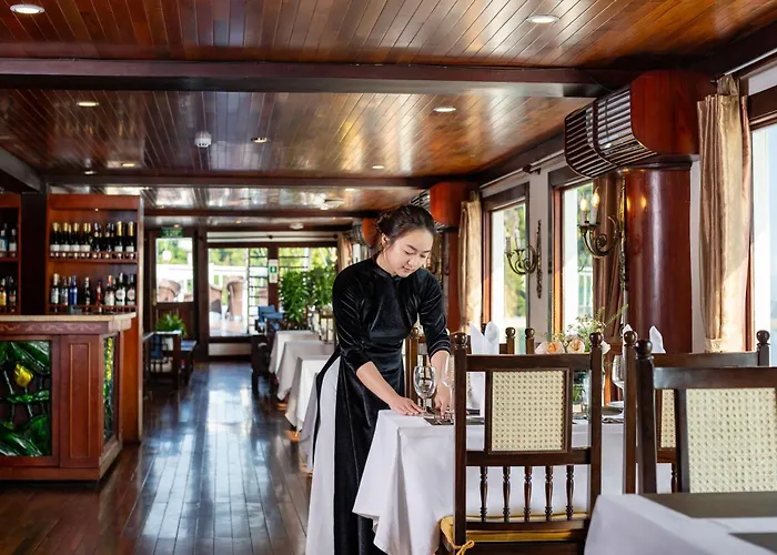 Indochina Sails  5*