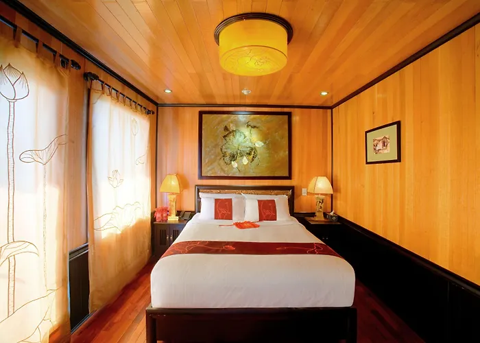  Indochina Sails