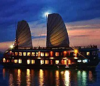 Indochina Sails 5*